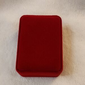 Red Velvet Jewelry Box
